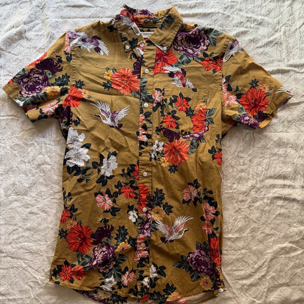 Goodthreads Short Sleeve Button Down Hawaiian-Style Shirt - Size Small